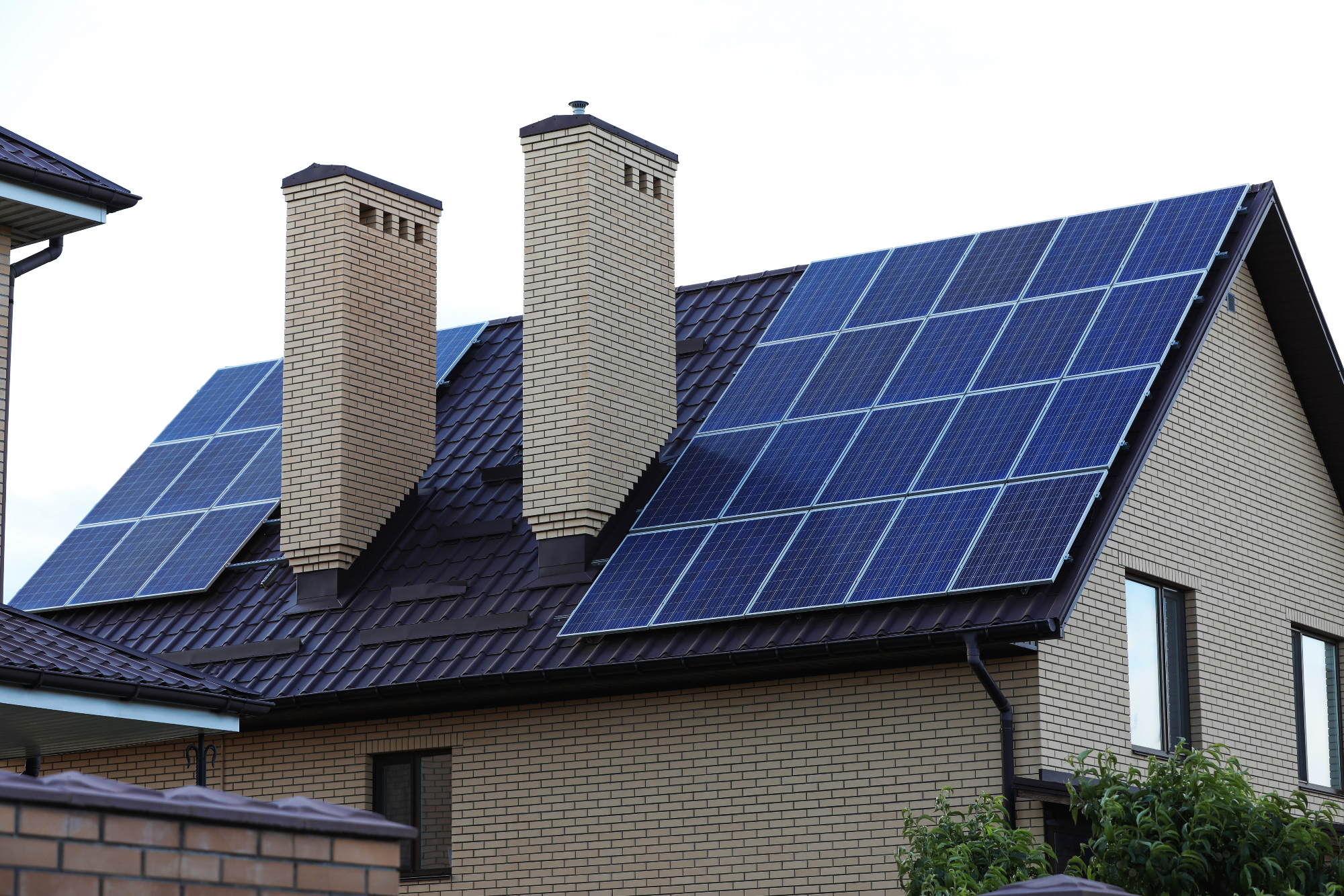 Dobra investicija: sončna elektrarna na streho vašega doma